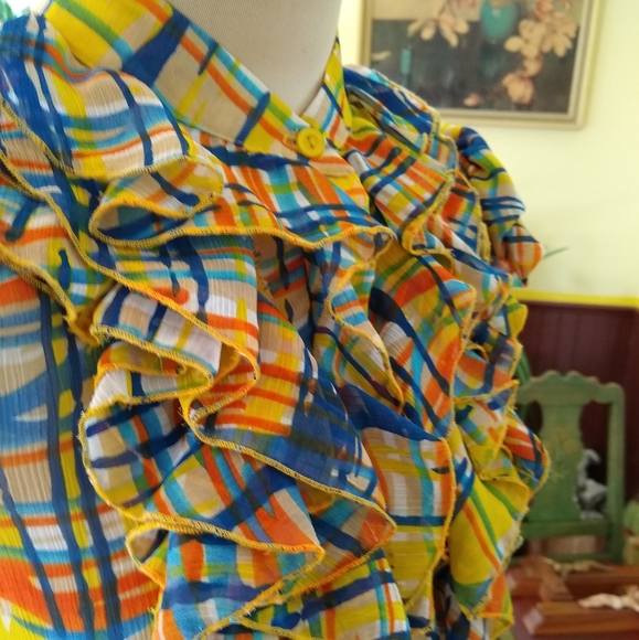 💐Super Colorful Ruffle Front Dress💐 - Picture 3 of 8